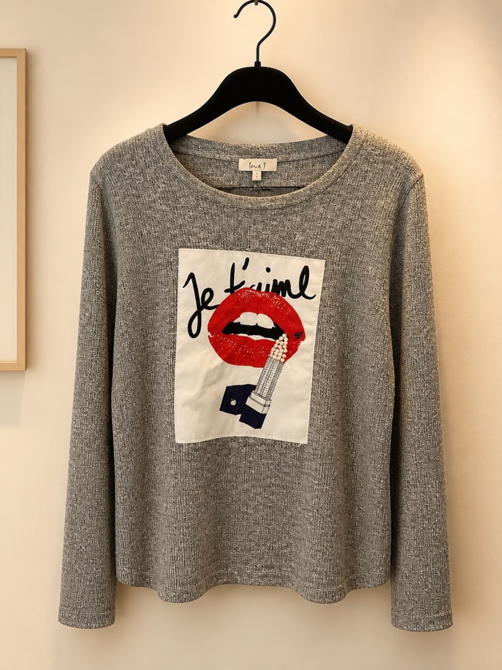 love J Grey Long-Sleeve Top with Red Lip Graphic